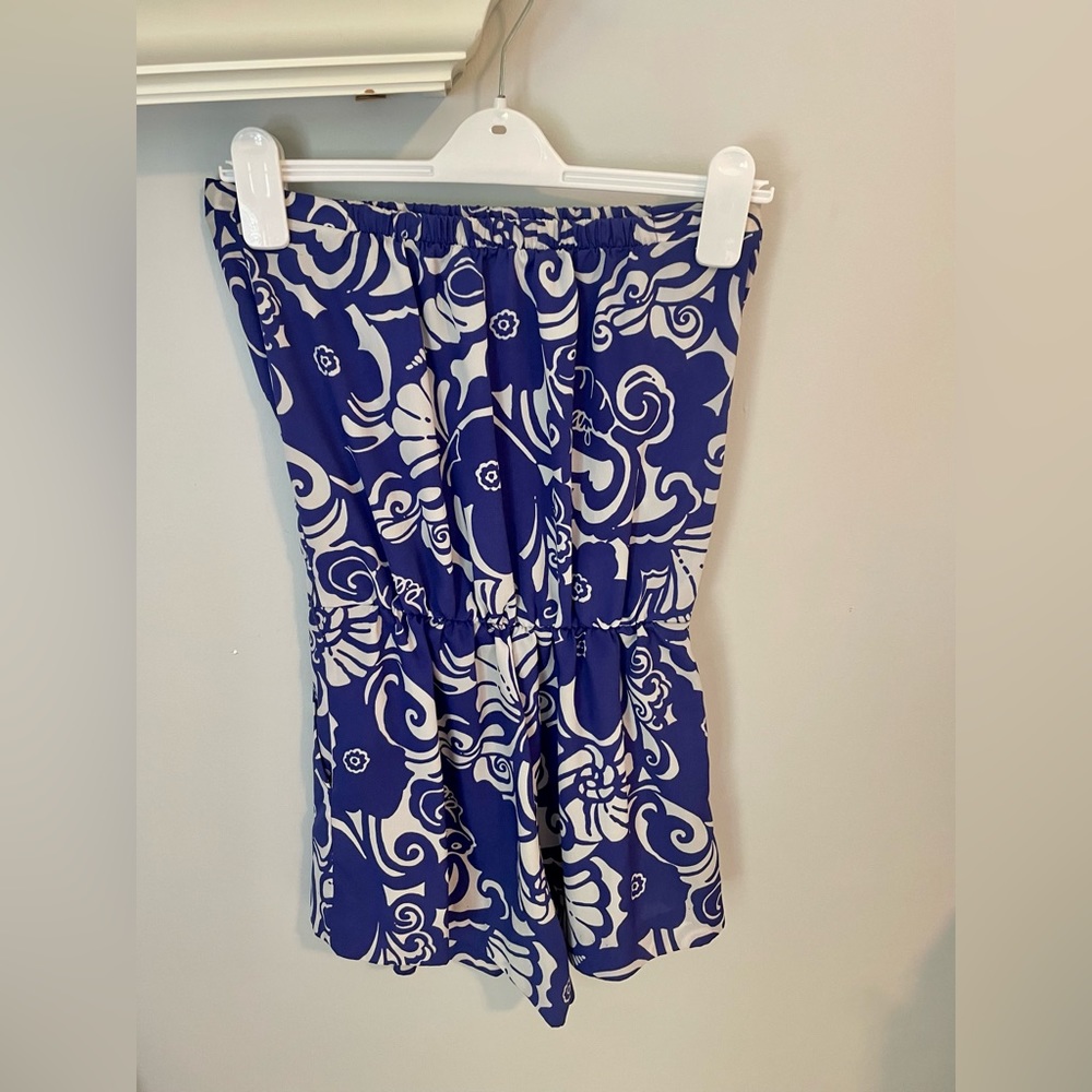 Lily Pulitzer Blue and White Print Romper Size S